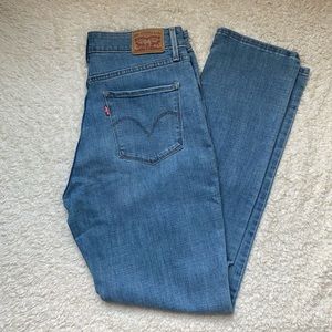 Levi Classic Mid Rise Skinny